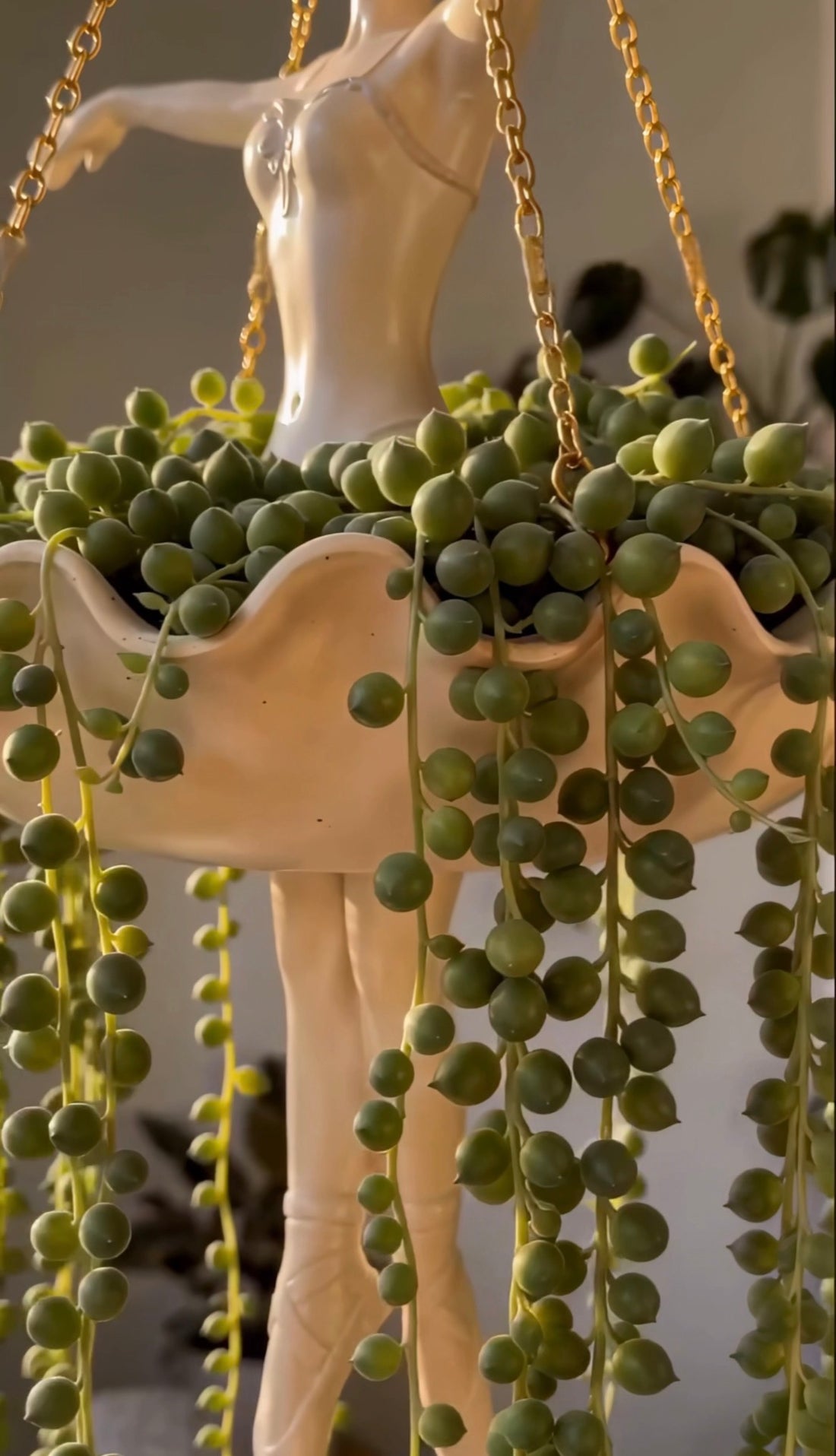 Ballerina Chain Planters